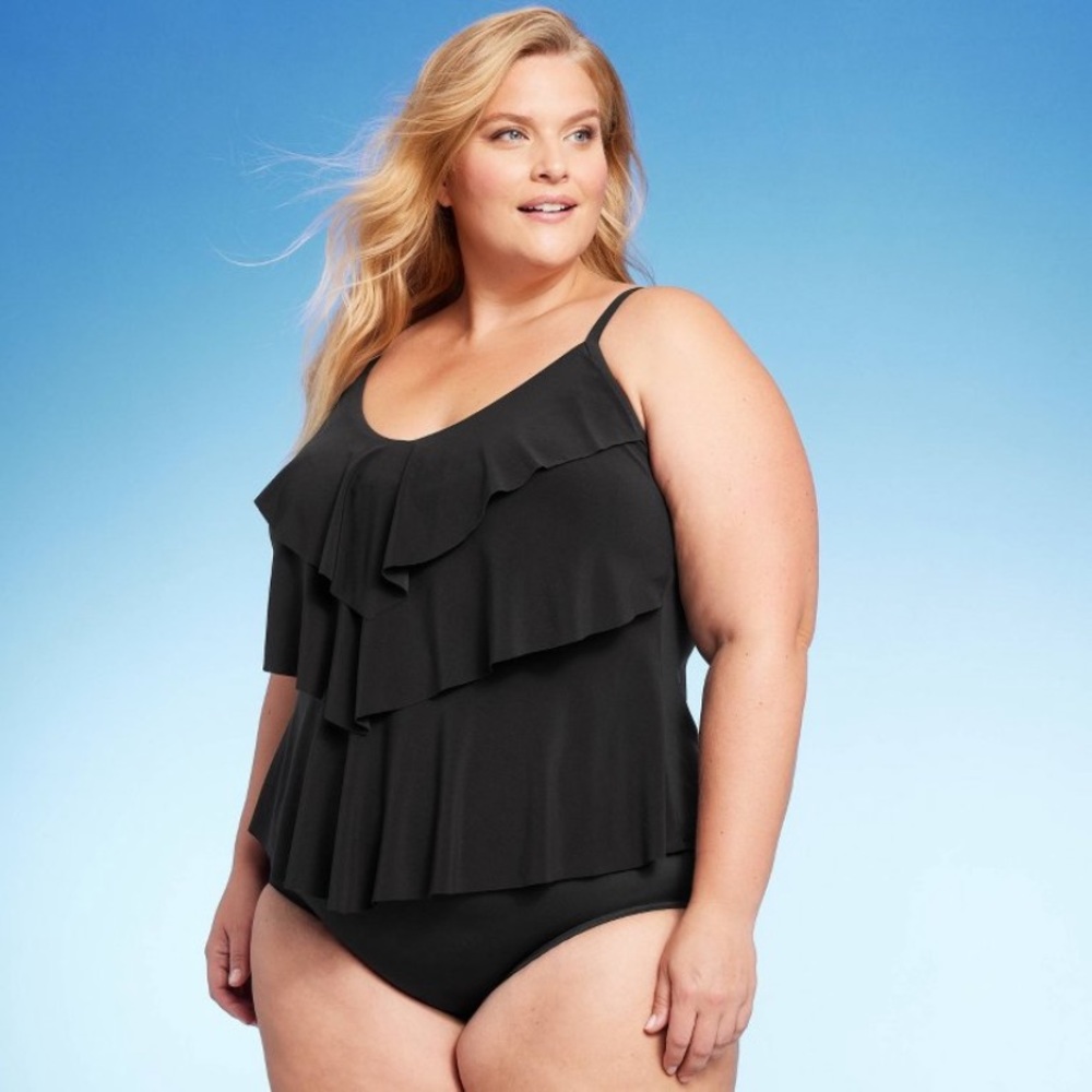 Women’s Tiered Tankini Top